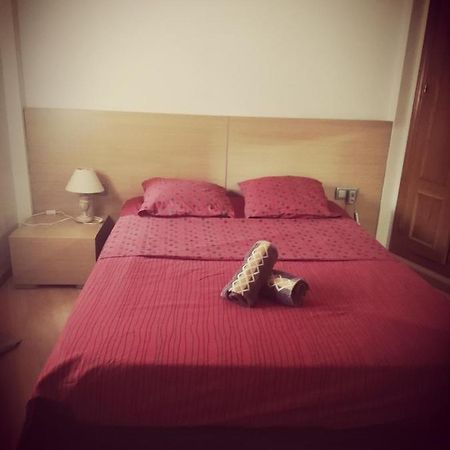 피게레스 Apart Figueres 아파트 외부 사진
